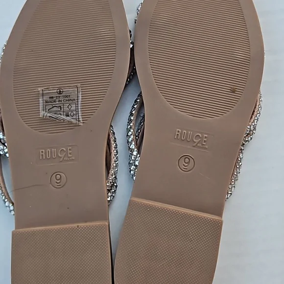 Rouge helium sandle - Picture 6 of 6